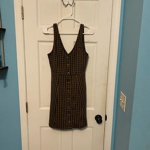 Women’s plaid dress(medium)